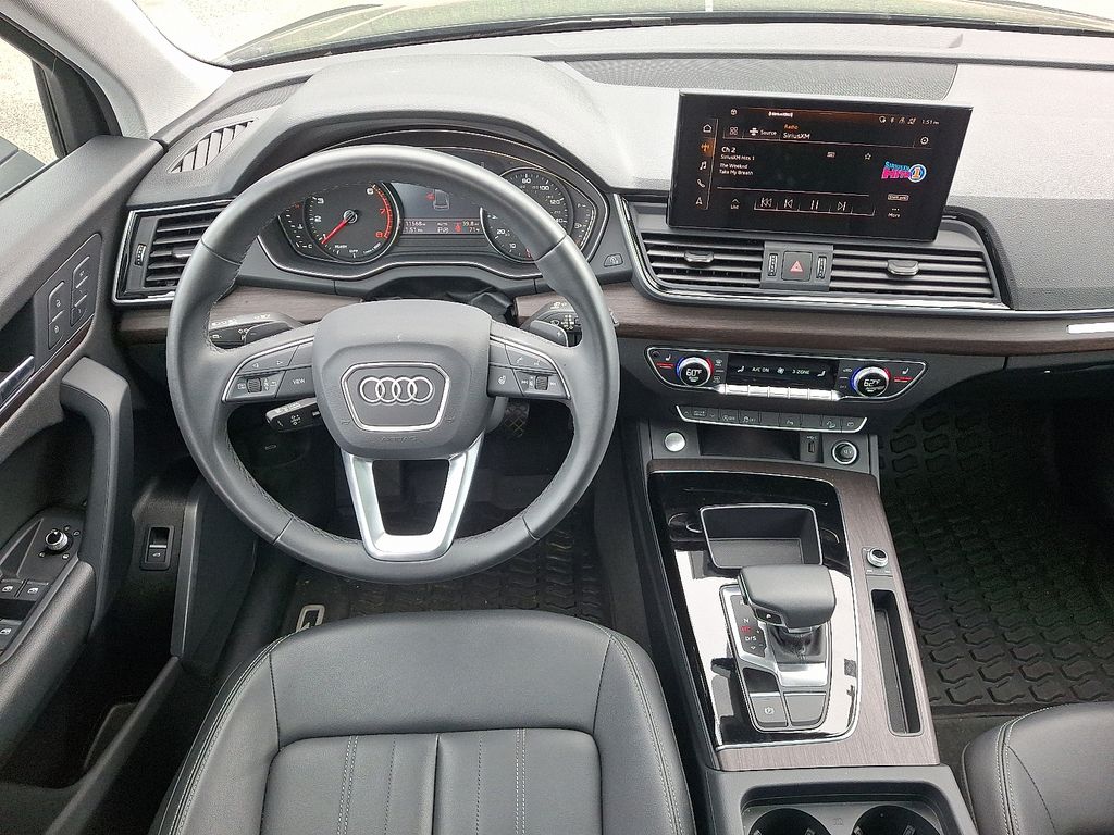2024 Audi Q5 Premium 12