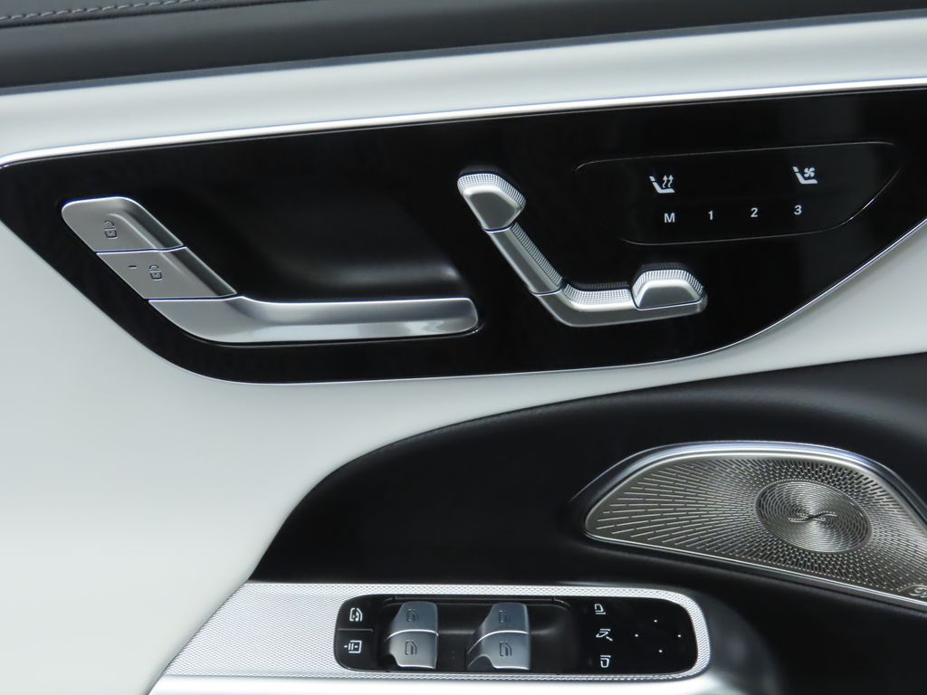 Thumbnail: 2026 Mercedes-Benz E-Class - 25