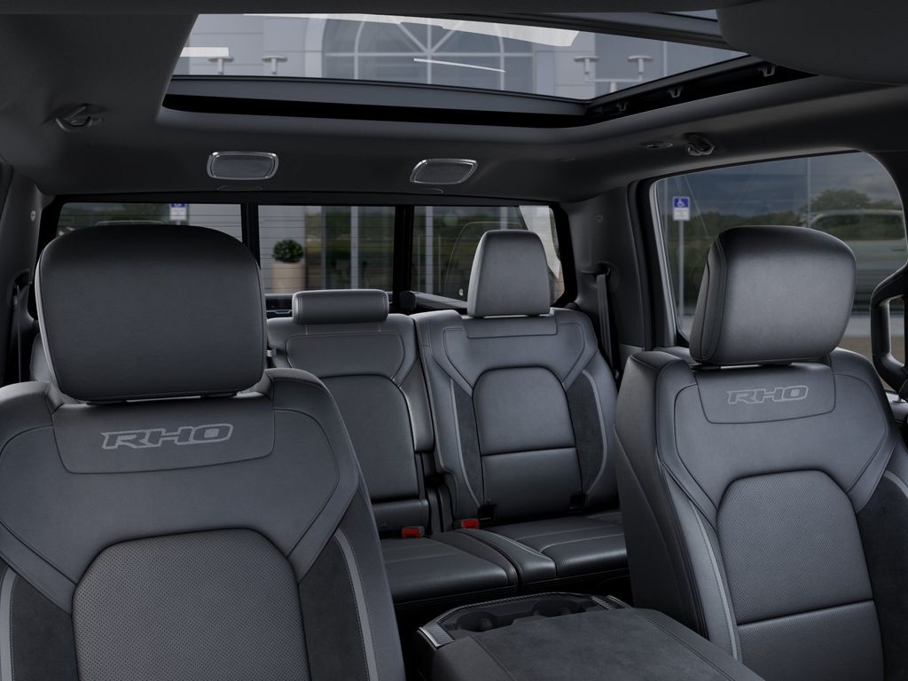 New 2026 Diamond Black Crystal Pearlcoat Ram RHO image 26