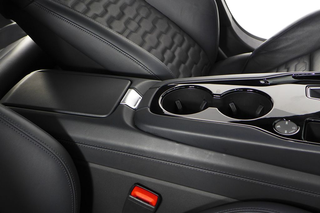 Thumbnail: 2024 Audi e-tron GT - 15