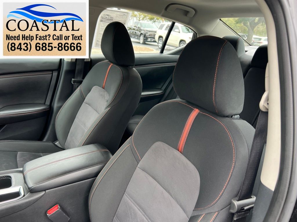 2025 Nissan Sentra SR - 9