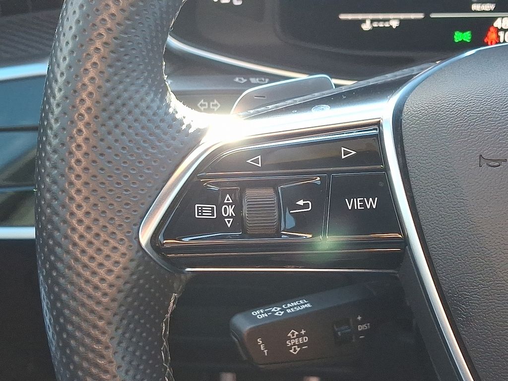 Thumbnail: 2021 Audi S6 - 22