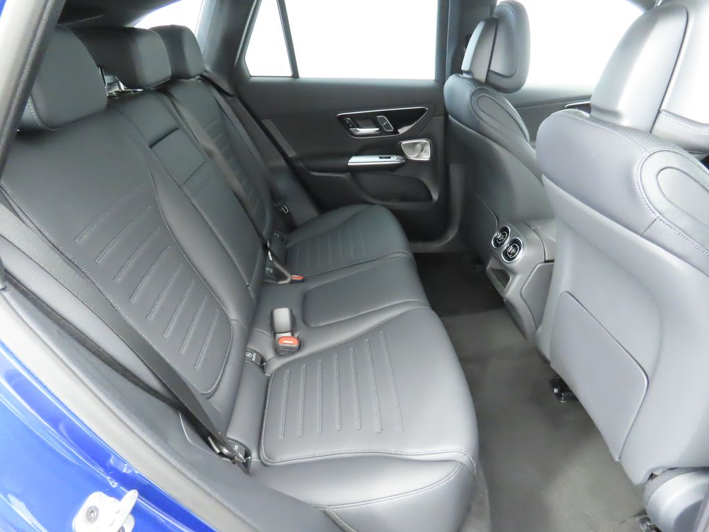 Thumbnail: 2026 Mercedes-Benz GLC - 22