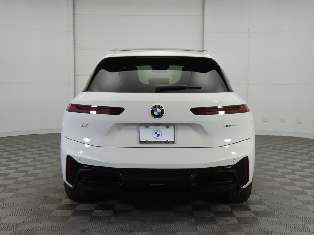 Thumbnail: 2026 BMW iX - 6