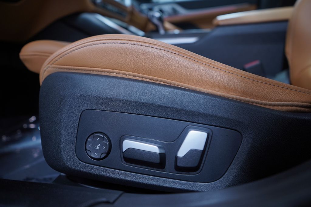 Thumbnail: 2022 BMW 4 Series - 18