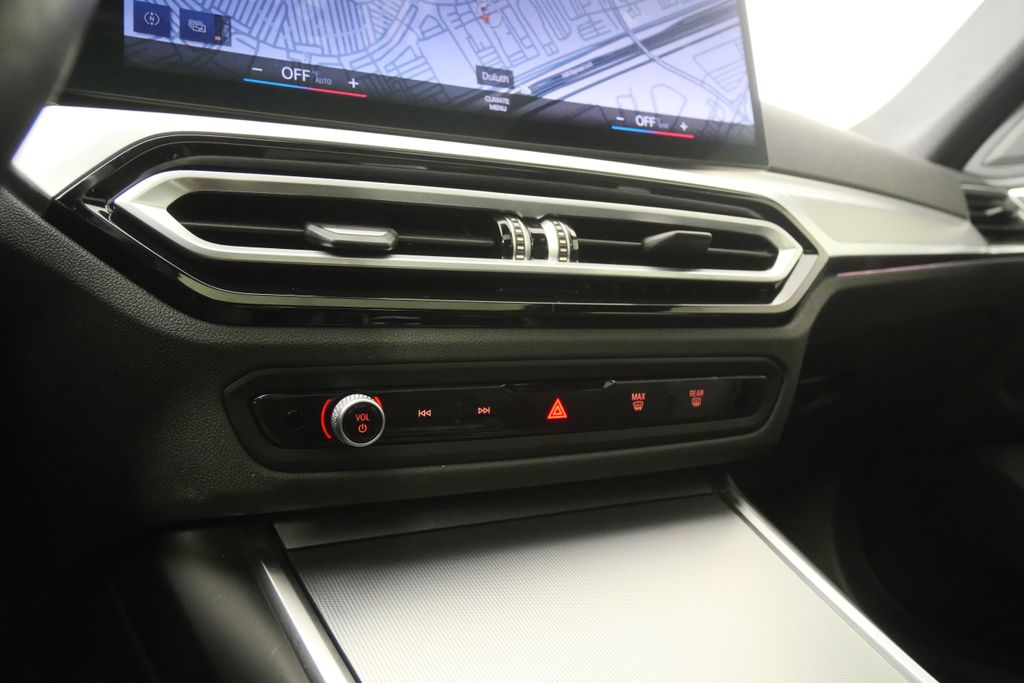 Thumbnail: 2024 BMW 4 Series - 27