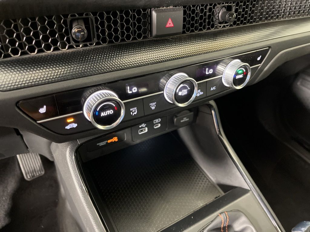 2023 Honda CR-V Sport 32