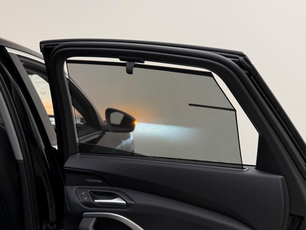Thumbnail: 2025 Audi Q5 - 18