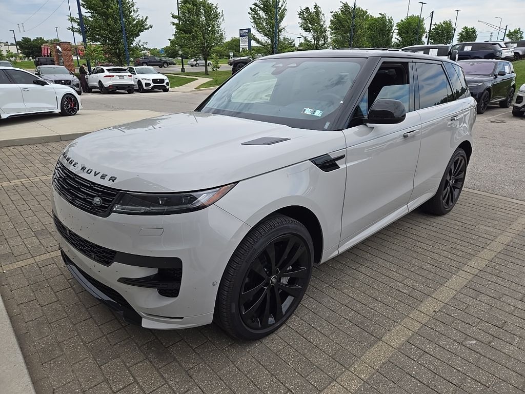 Borasco Gray Metallic 2025 Land Rover Range Rover Sport P530 Dynamic SE AWD SUV / Crossover All-Wheel Drive 8-Speed Automatic