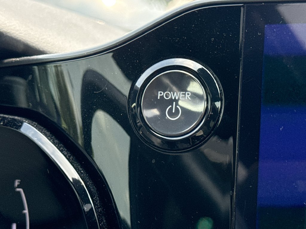 2024 Lexus NX 350h Luxury White Pearl - Jim Hudson Acura - Image 19