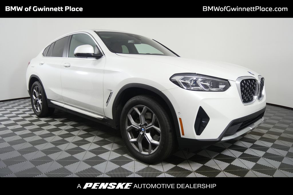 Thumbnail: 2025 BMW X4 - 1