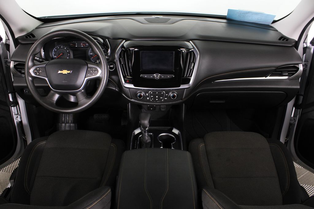 Used 2021 Chevrolet Traverse for sale in 