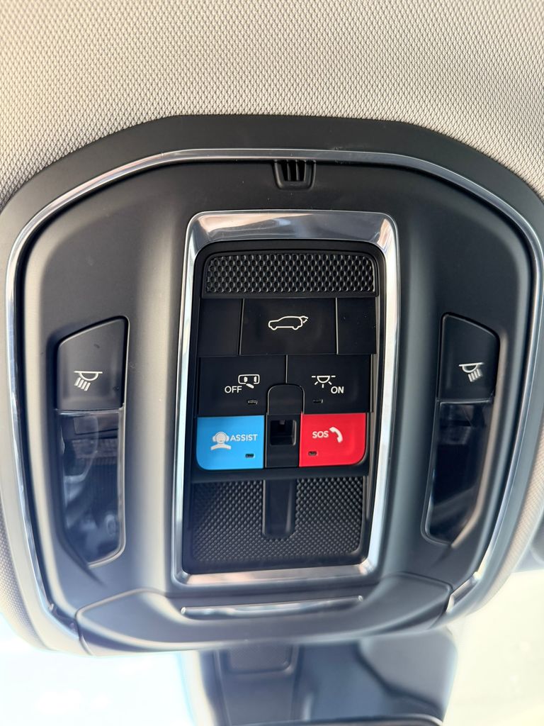Used 2023 Jeep Grand Cherokee SUV