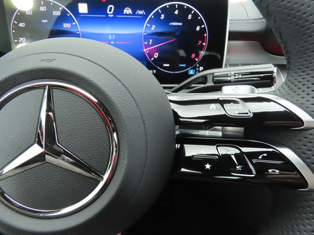 Thumbnail: 2025 Mercedes-Benz C-Class - 12