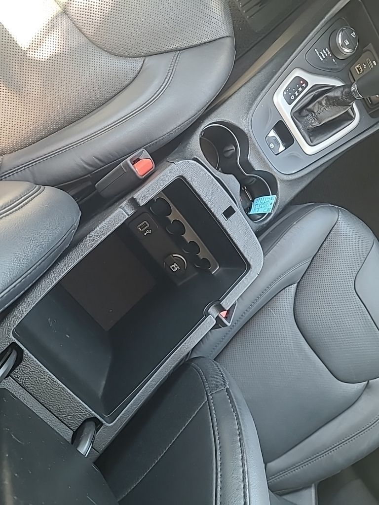 used 2016 Jeep Cherokee car, priced at $12,952
