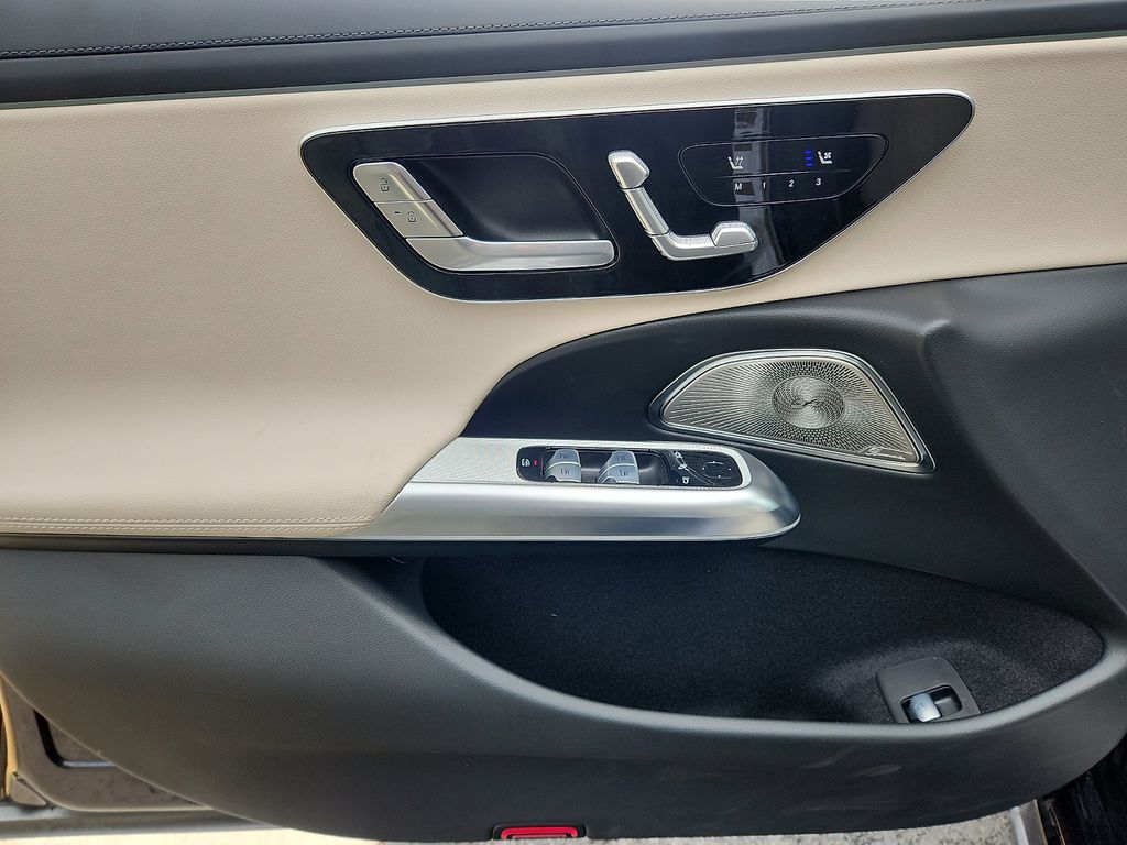 Thumbnail: 2026 Mercedes-Benz E-Class - 12