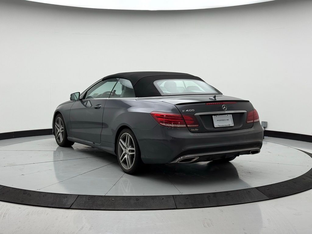 Thumbnail: 2016 Mercedes-Benz E-Class - 3