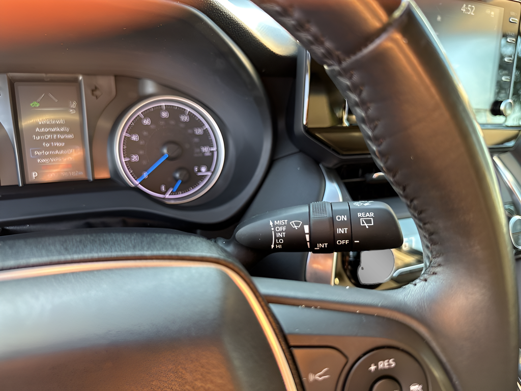 Used Car 2021 Toyota Venza  Limited For Sale Under $25,000 In Austin, Texas