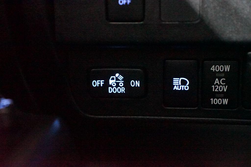 Thumbnail: 2021 Toyota Tacoma - 24