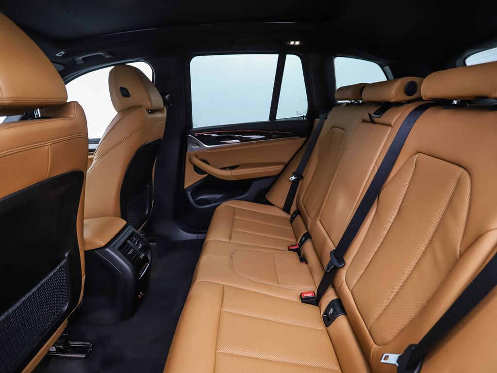 Thumbnail: 2023 BMW X3 - 22