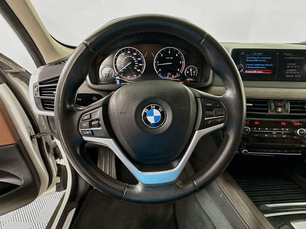 Thumbnail: 2015 BMW X5 - 11