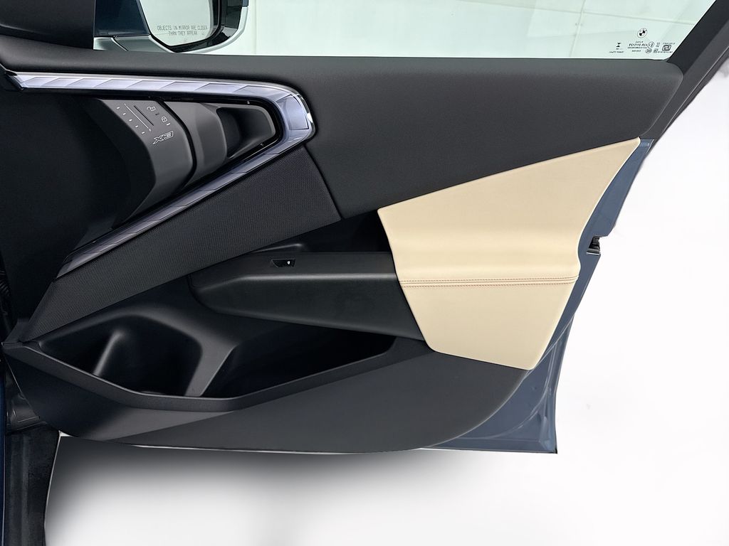 Thumbnail: 2025 BMW X3 - 24