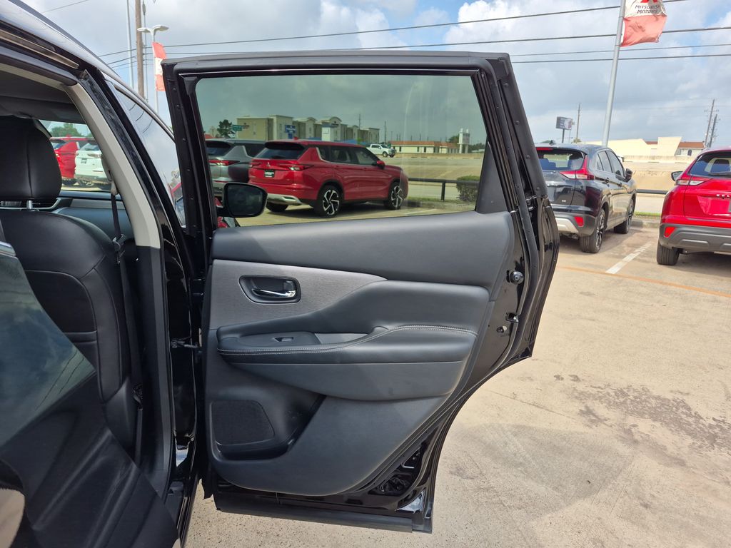 2023 Nissan Murano SV Black at Central Houston Nissan