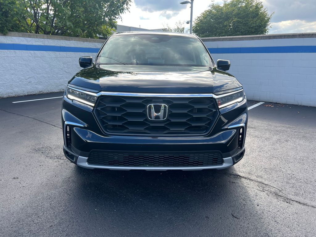 Thumbnail: 2025 Honda Pilot - 8