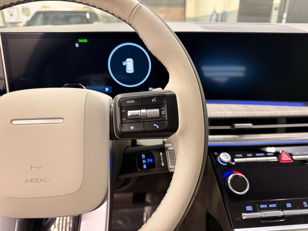 Thumbnail: 2024 Hyundai Santa Fe - 13