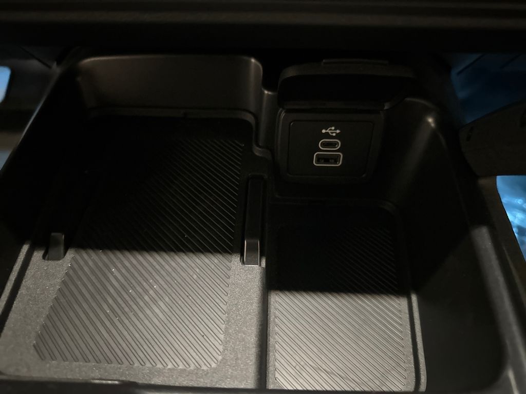New 2026 Beige Ford Badlands image 34