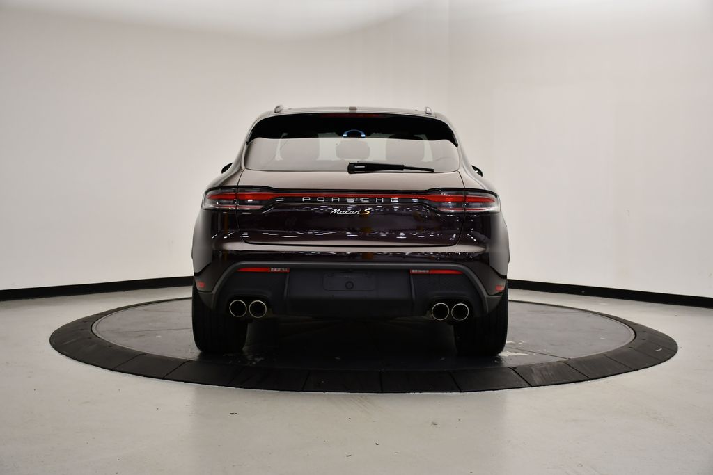 Thumbnail: 2023 Porsche Macan - 6