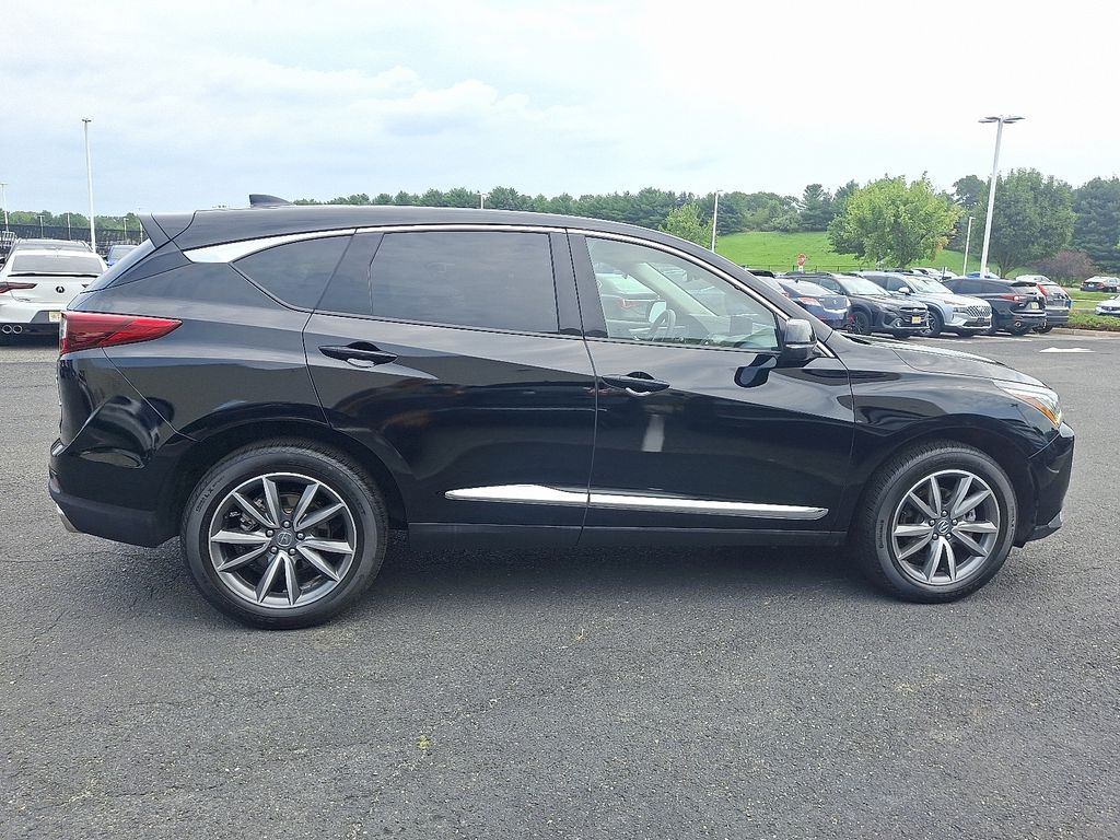 Thumbnail: 2024 Acura RDX - 7