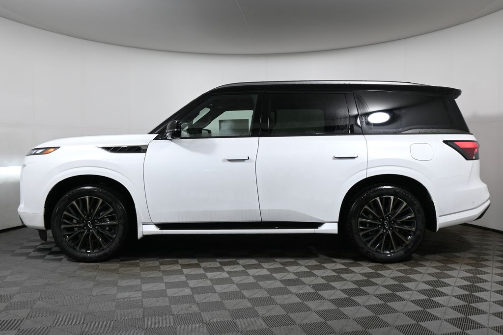 Thumbnail: 2026 INFINITI QX80 - 2