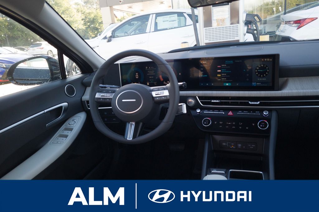 New 2025 Blue Hyundai SEL image 19