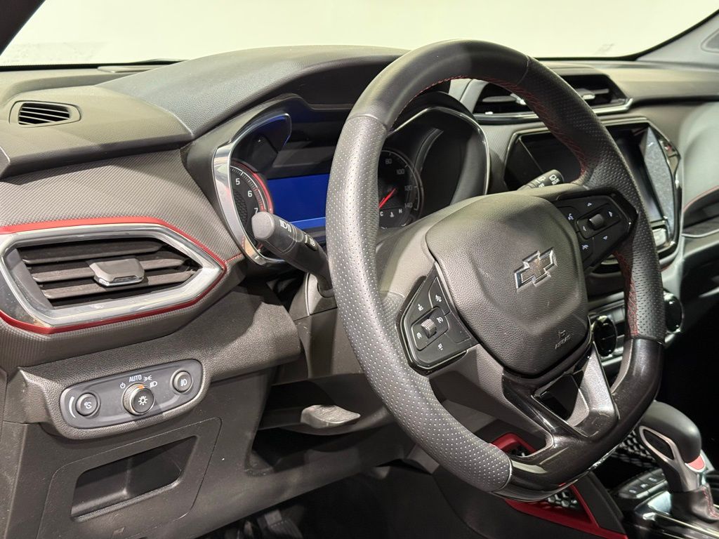 Thumbnail: 2021 Chevrolet TrailBlazer - 17