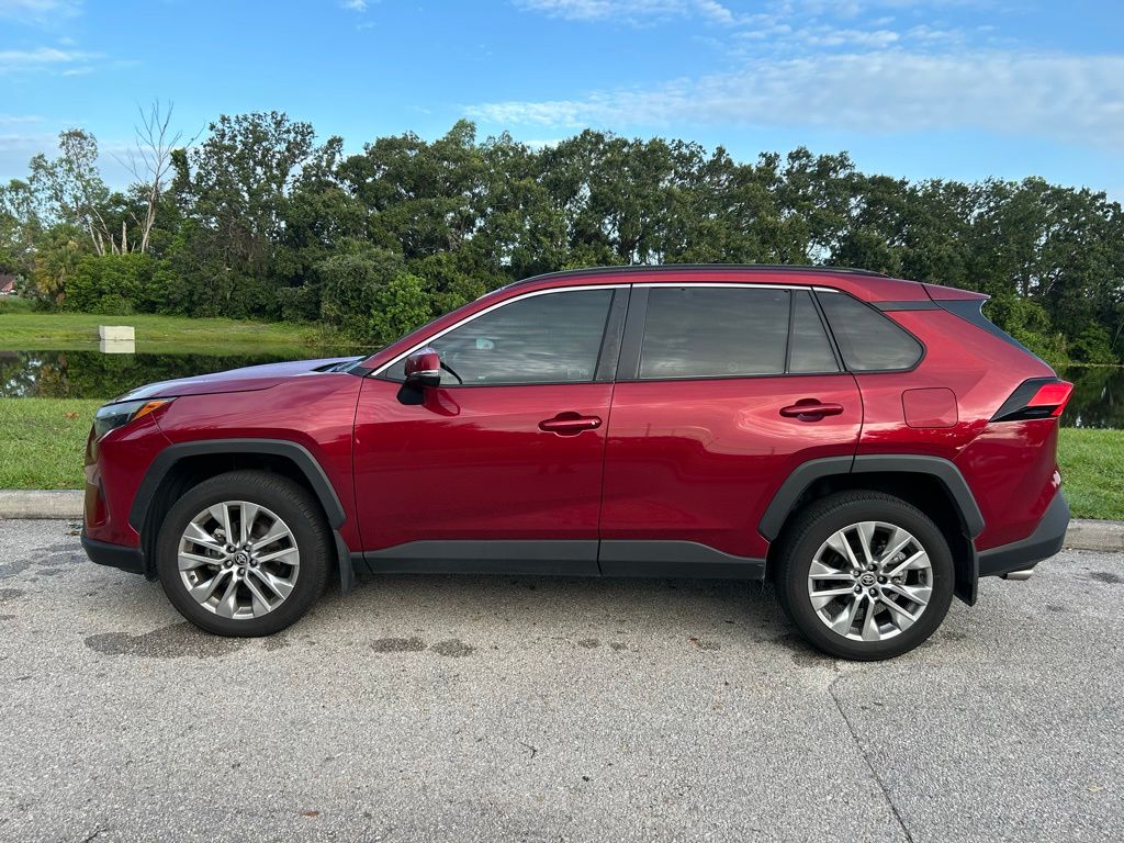 Thumbnail: 2024 Toyota RAV4 - 2