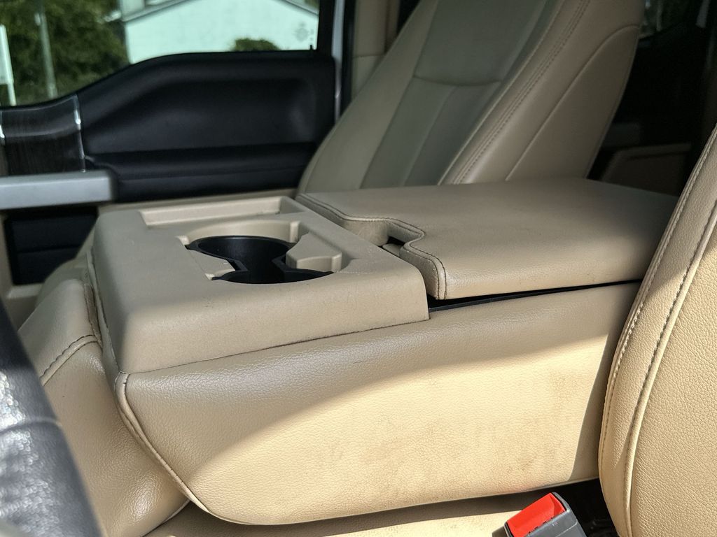 2020 Ford F-350SD Lariat White at Mazda of Columbia