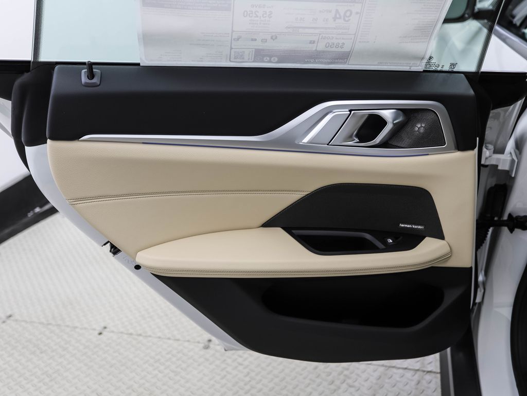 Thumbnail: 2025 BMW i4 - 20