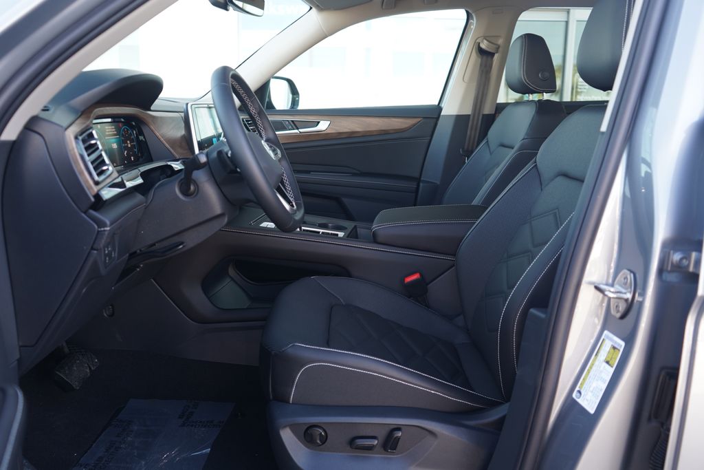 Thumbnail: 2026 Volkswagen Atlas - 6