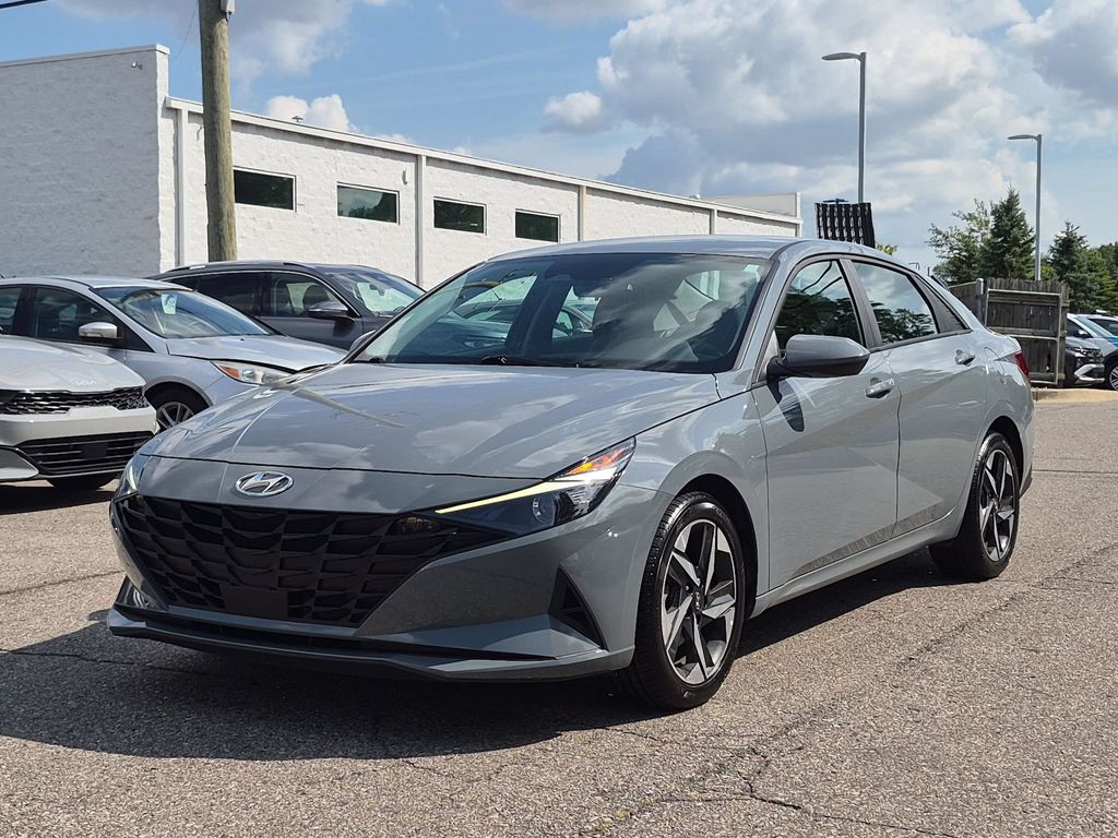 2023 Hyundai Elantra SEL