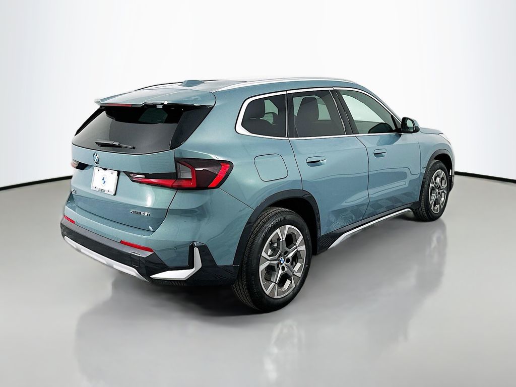 2025 BMW X1 xDrive28i 5