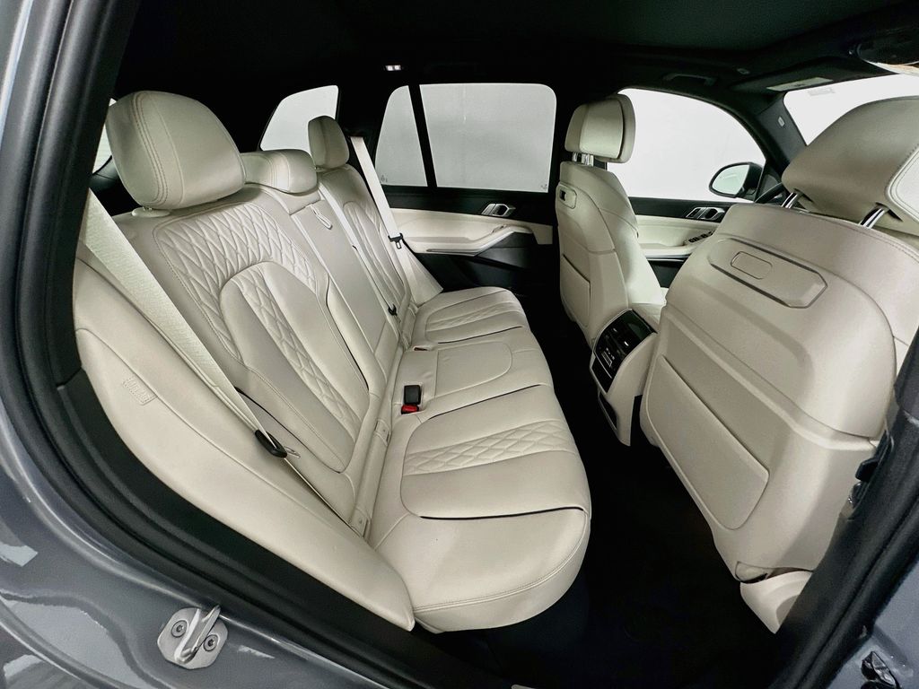 Thumbnail: 2024 BMW X5 - 28