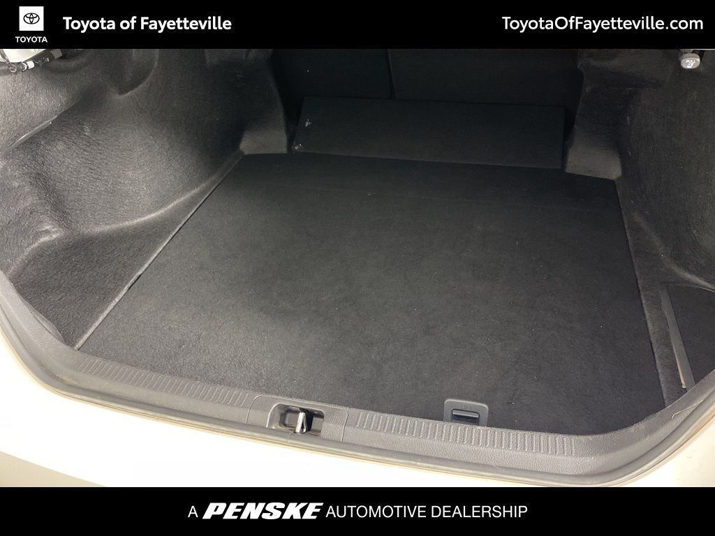 Thumbnail: 2025 Toyota Camry - 9