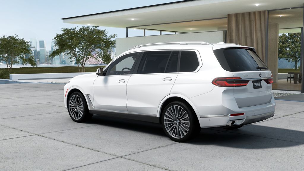 Thumbnail: 2027 BMW X7 - 2