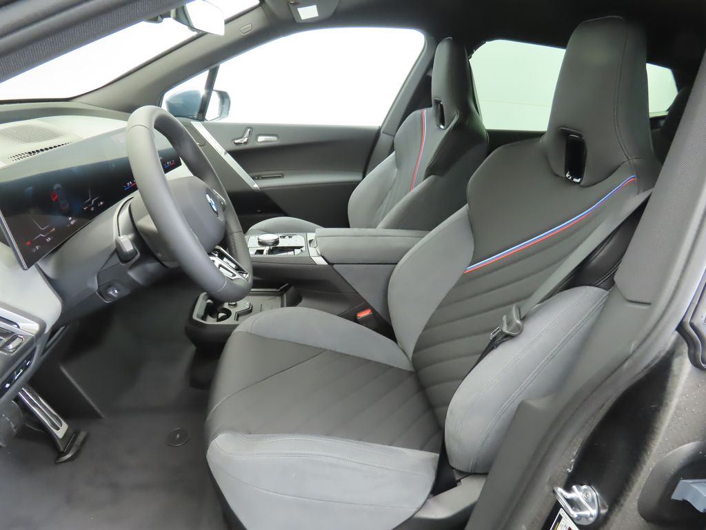 Thumbnail: 2026 BMW iX - 20