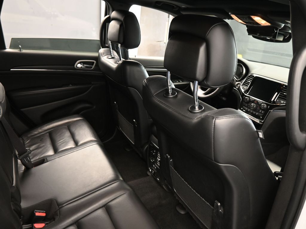 Used 2021 Bright White Clearcoat Jeep Limited image 43