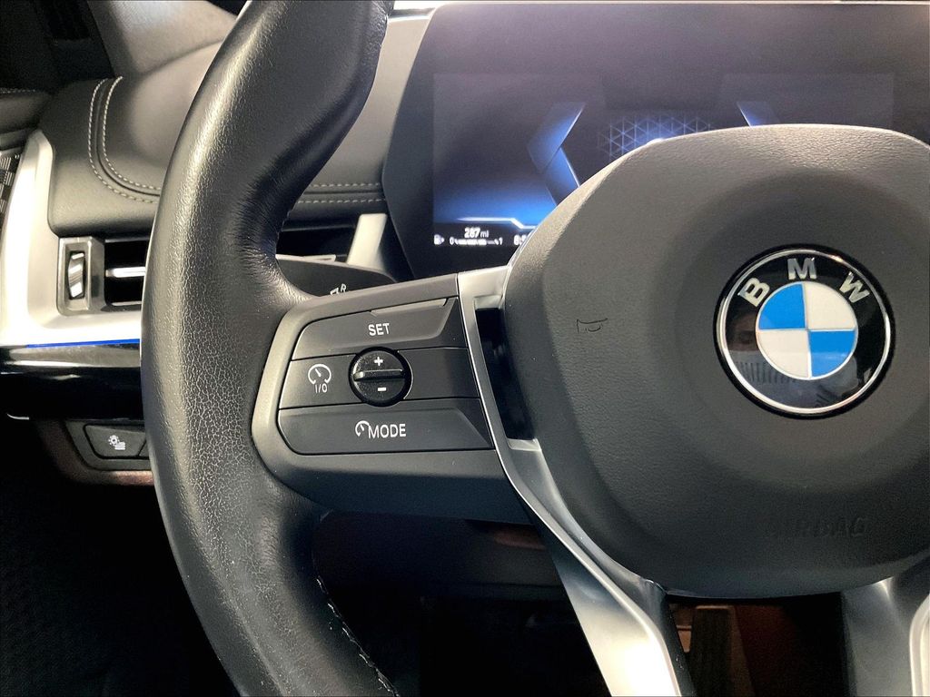 2025 BMW X1 — photo 23