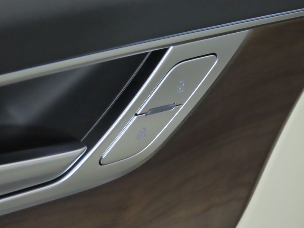 Thumbnail: 2025 Audi A6 - 28