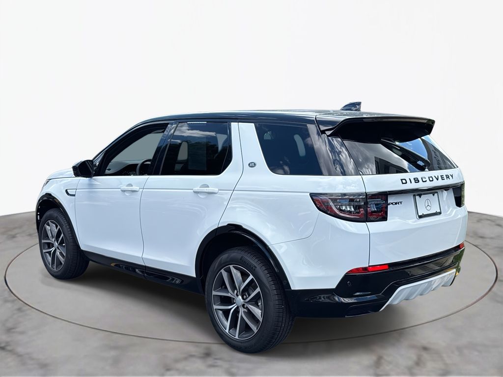 Thumbnail: 2025 Land Rover Discovery Sport - 11