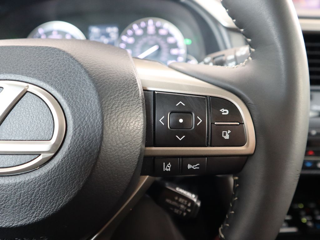 Thumbnail: 2017 Lexus RX - 13